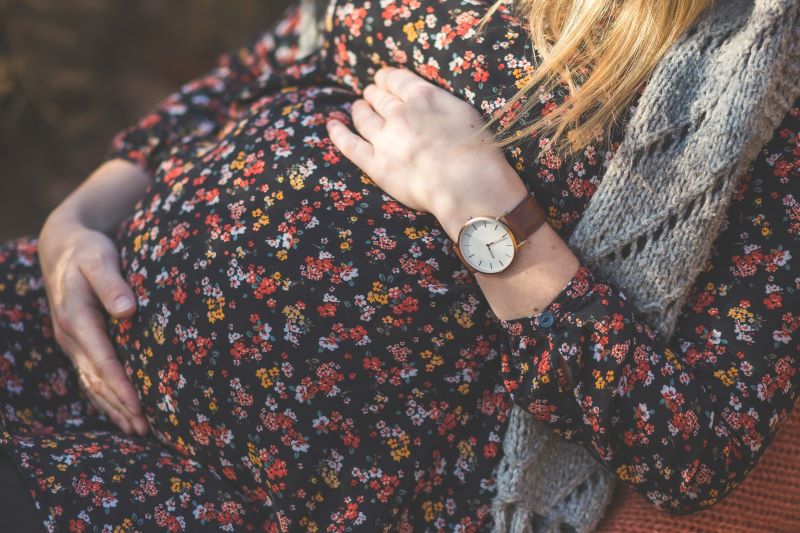 Gravidanza Durante o Dopo la Menopausa: È Possibile? Quali sono le Opzioni?